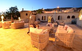 Crassus Cave Hotel